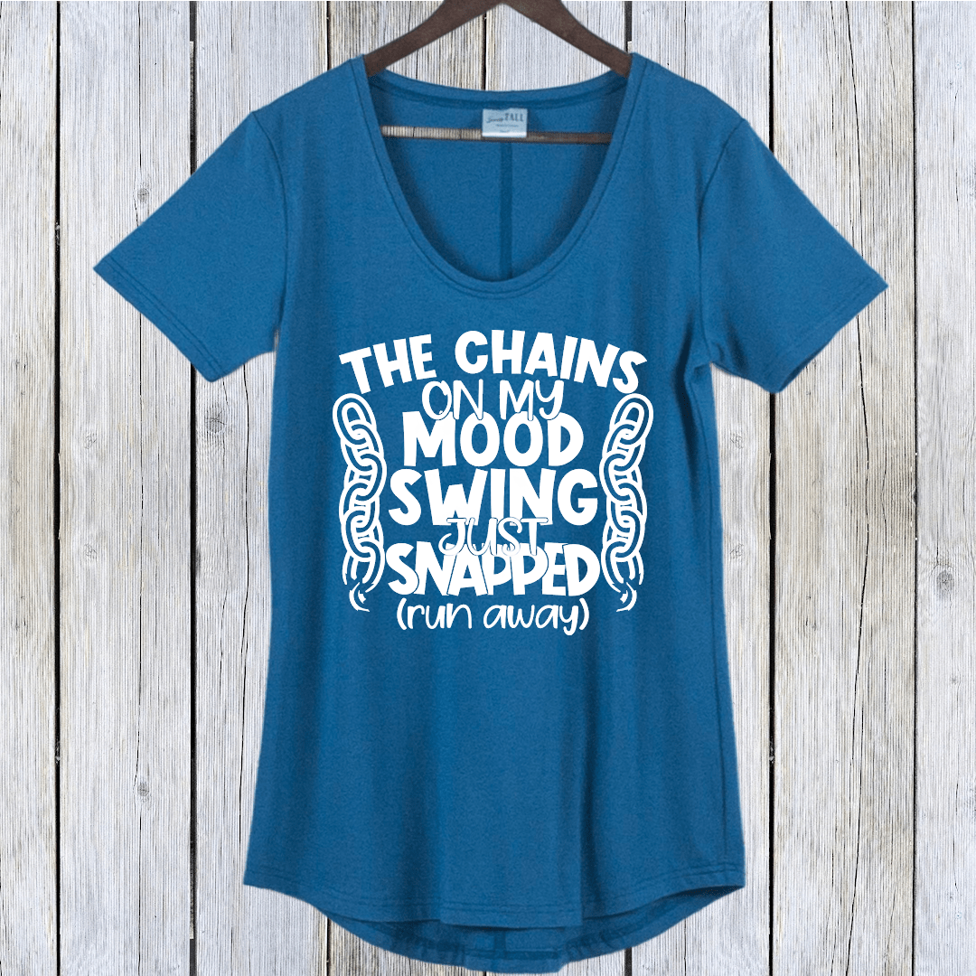 Mood swing alert! The chains just snapped – time for a quick escape. - SassynTall